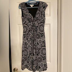 WHBM Black White knee length dress knot front